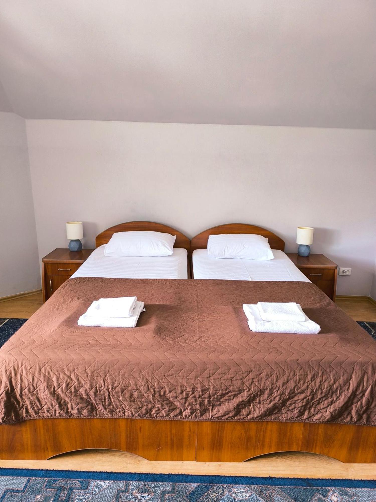 Hotel Delfin Мукачево Номер фото